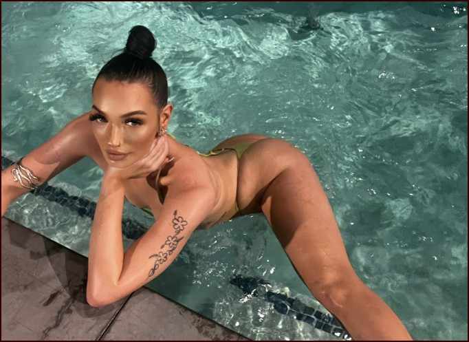 מיה מולוטוב